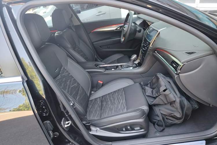 Used Cadillac ATS-L 2017 28T Tech Edition Right Front Seat