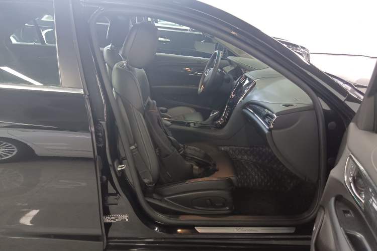 Used Cadillac ATS-L 2017 28T Tech Edition Right Front Seat