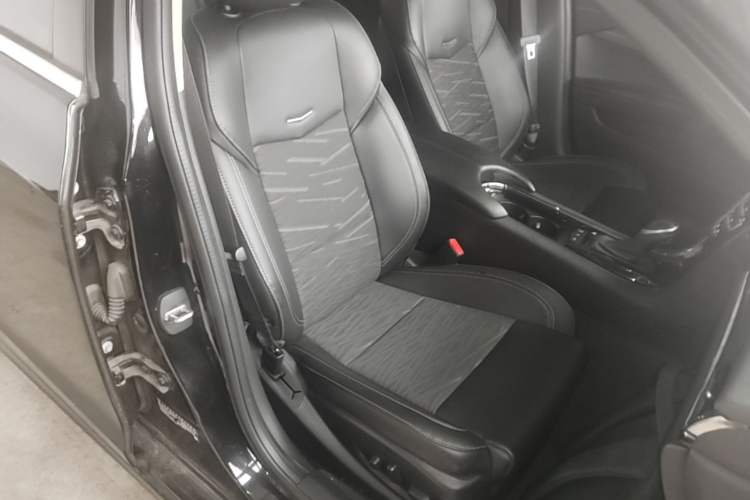 Used Cadillac ATS-L 2017 28T Tech Edition Right Front Seat