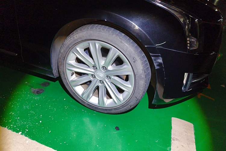 Used Cadillac ATS-L 2017 28T Fashion Edition Right Front Wheel Hub