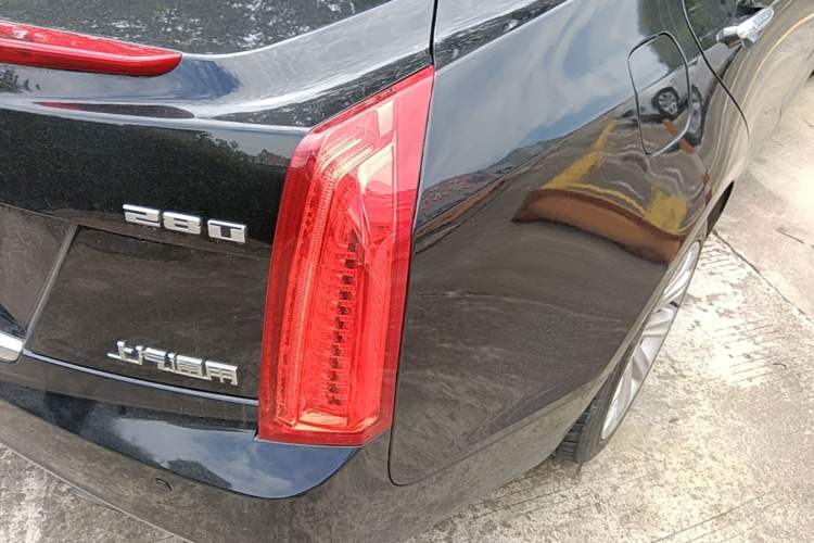 Used Cadillac ATS-L 2017 28T Tech Edition Right Rear Taillight