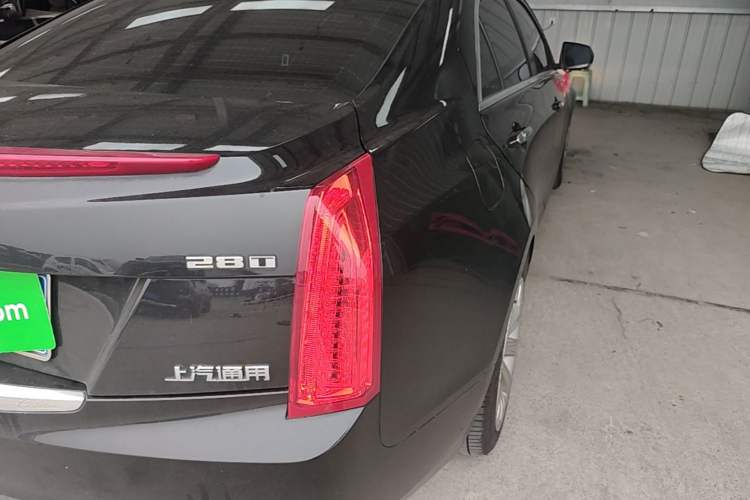 Used Cadillac ATS-L 2017 28T Tech Edition Right Rear Taillight
