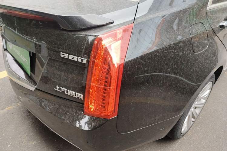 Used Cadillac ATS-L 2017 28T Fashion Edition Right Rear Taillight