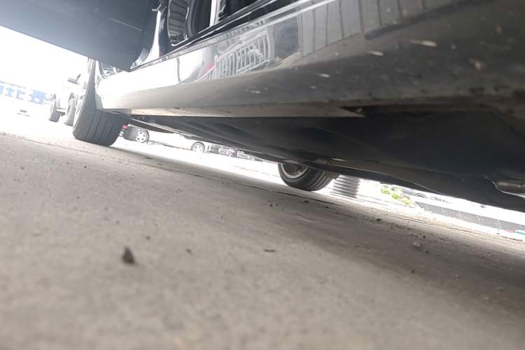 Used Cadillac ATS-L 2017 28T Tech Edition Right Side Sill