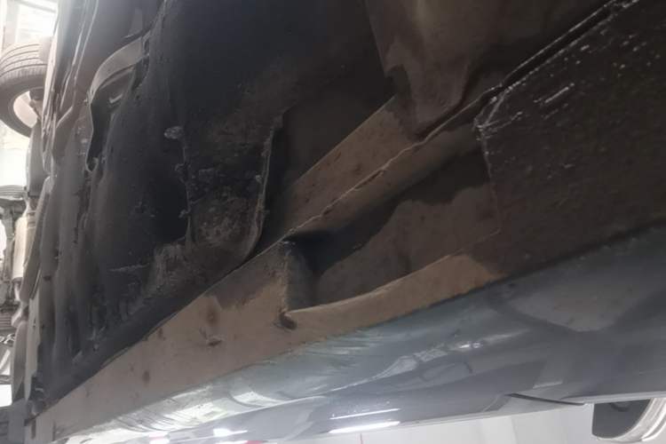 Used Cadillac ATS-L 2017 28T Tech Edition Right Side Sill