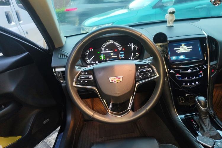 Used Cadillac ATS-L 2017 28T Fashion Edition Steering Wheel