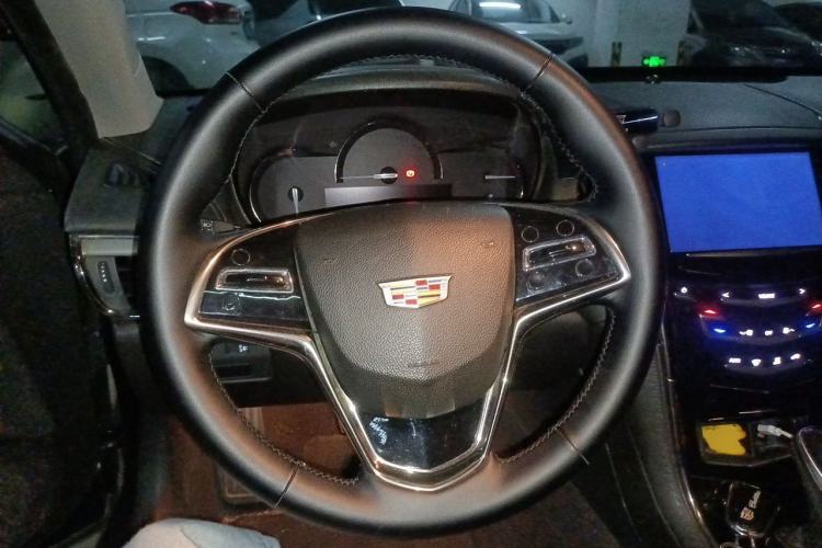 Used Cadillac ATS-L 2017 28T Fashion Edition Steering Wheel