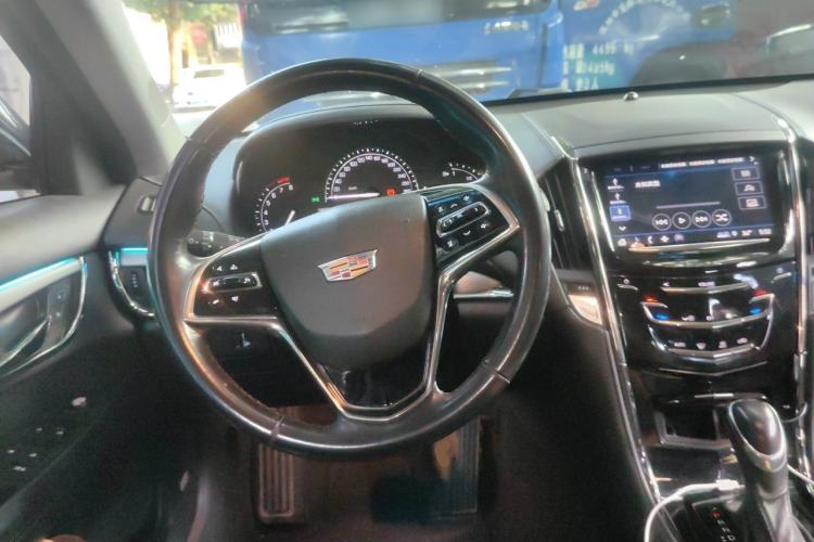 Used Cadillac ATS-L 2017 28T Fashion Edition Steering Wheel