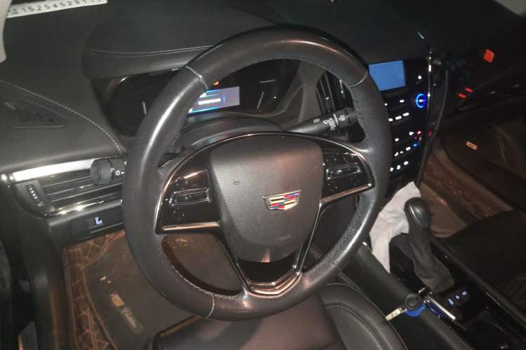 Used Cadillac ATS-L 2017 28T Tech Edition Steering Wheel
