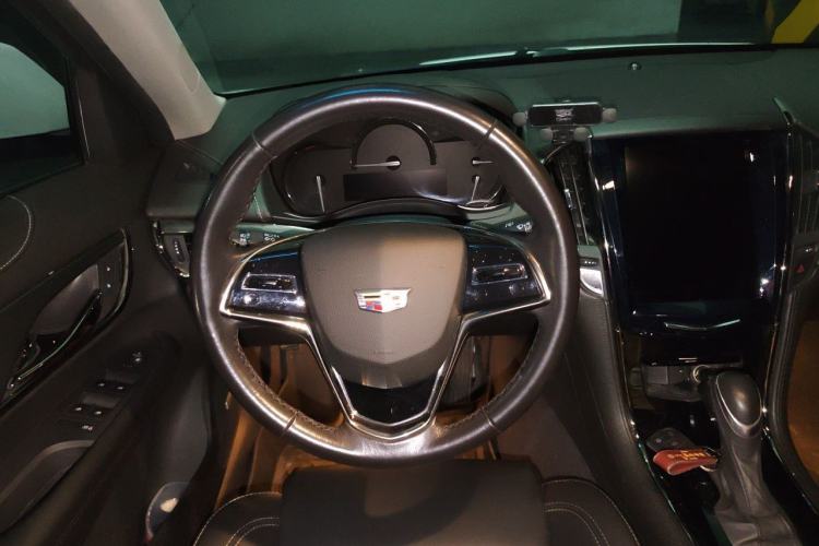 Used Cadillac ATS-L 2017 28T Tech Edition Steering Wheel