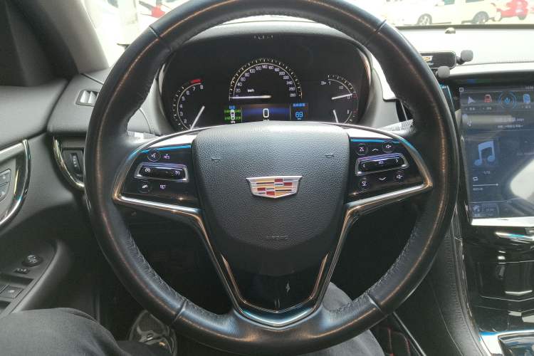 Used Cadillac ATS-L 2017 28T Tech Edition Steering Wheel