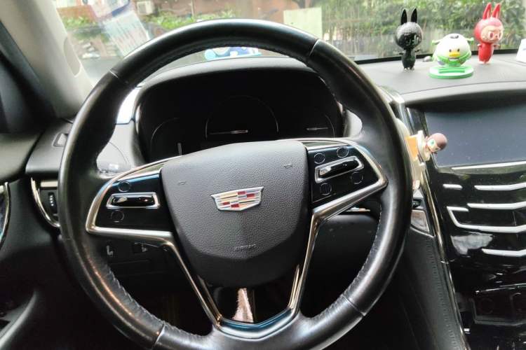 Used Cadillac ATS-L 2017 28T Tech Edition Steering Wheel