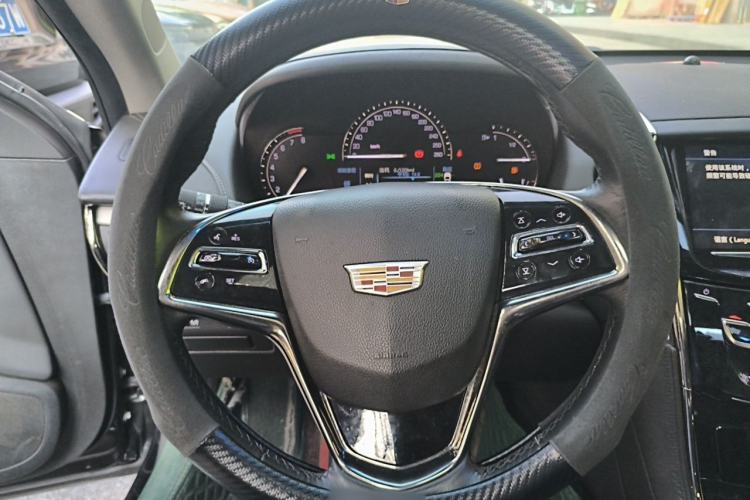 Used Cadillac ATS-L 2017 28T Fashion Edition Steering Wheel