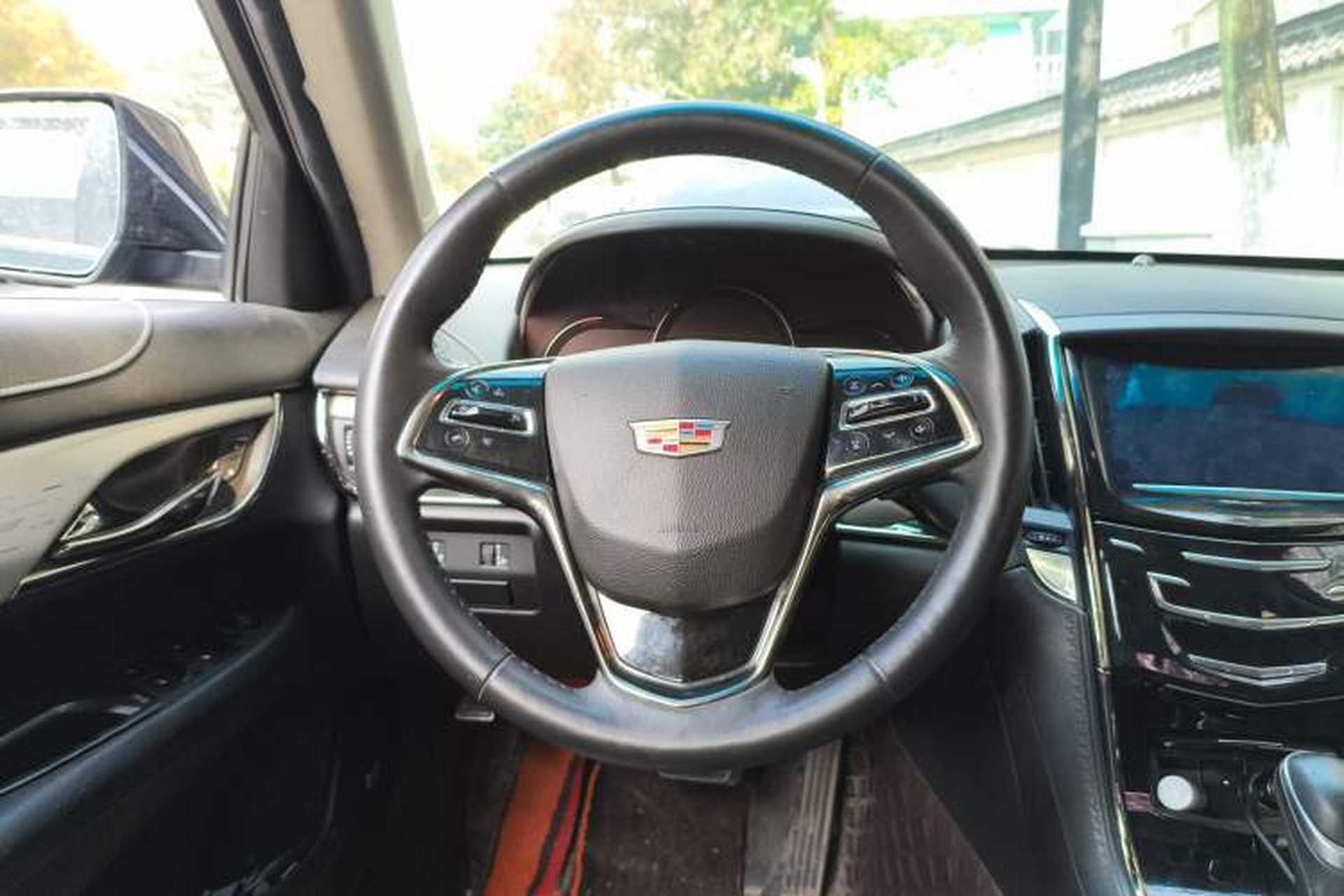 Used Cadillac ATS-L 2017 28T Fashion Edition Steering Wheel