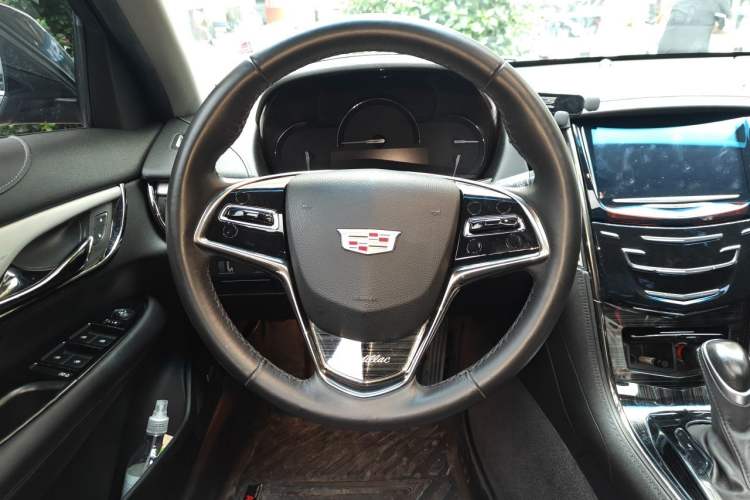 Used Cadillac ATS-L 2017 28T Fashion Edition Steering Wheel