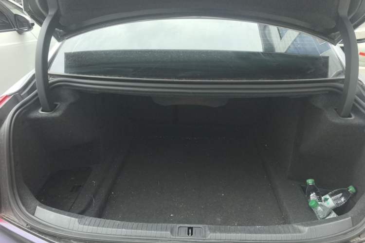 Used Cadillac ATS-L 2017 28T Fashion Edition Trunk