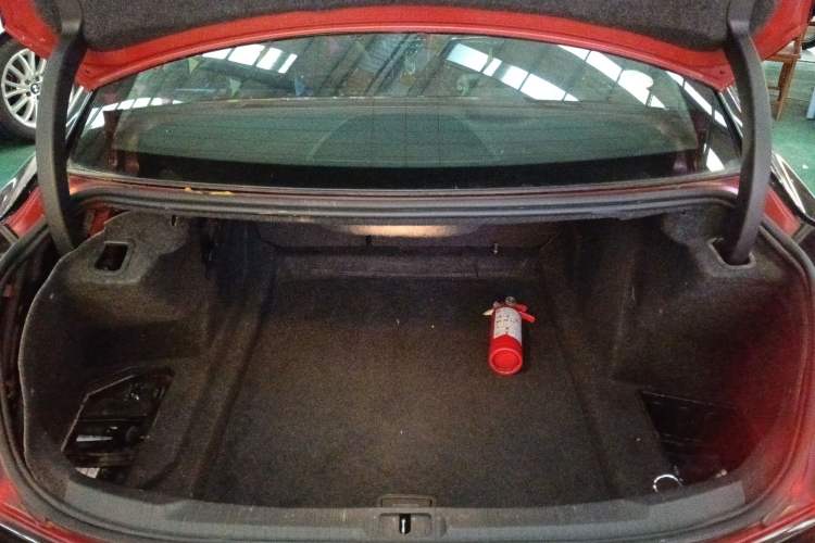 Used Cadillac ATS-L 2017 28T Tech Edition Trunk