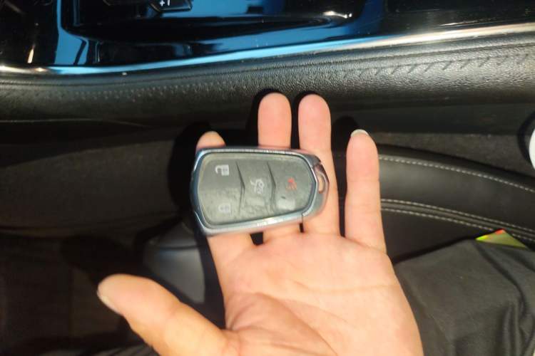 Used Cadillac ATS-L 2017 28T Fashion Edition Vehicle Key