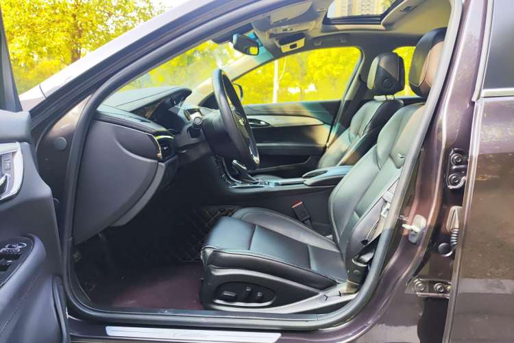 Used Cadillac ATS-L 2017 28T Fashion Edition Interior 5