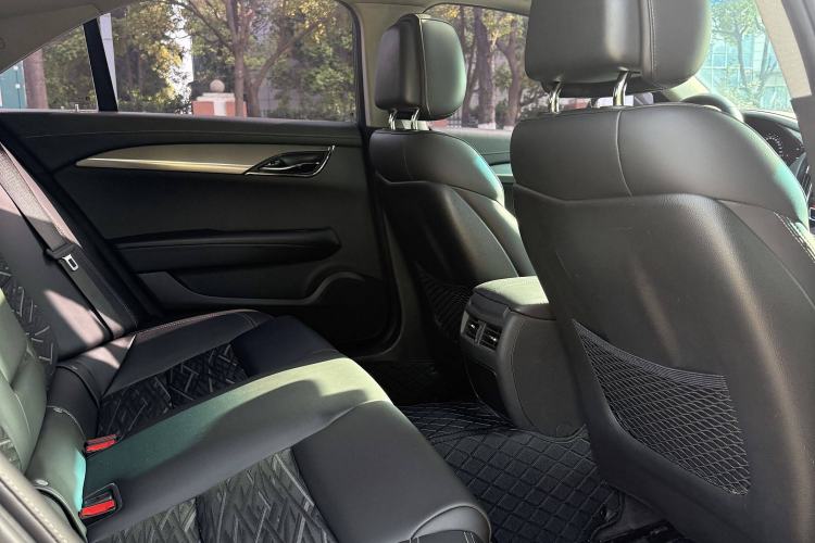 Used Cadillac ATS-L 2017 28T Tech Edition Interior 6