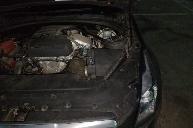 Used Cadillac ATS-L 2017 28T Tech Edition Engine Bay Left