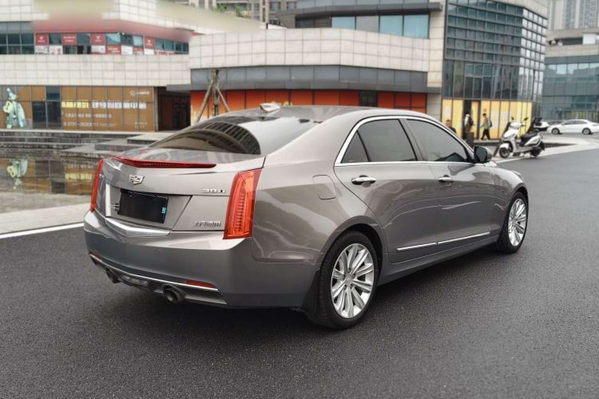 Used Cadillac ATS-L 2017 28T Fashion Edition Exterior 5