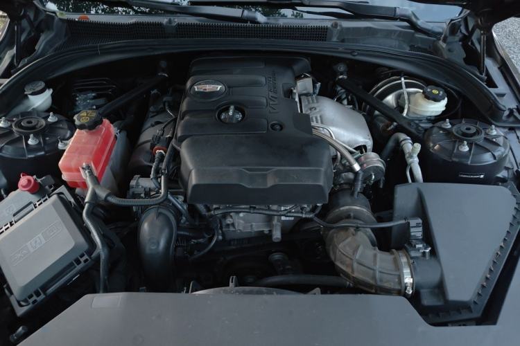 Used Cadillac ATS-L 2017 28T Fashion Edition Engine Bay