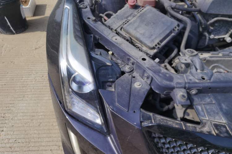 Used Cadillac ATS-L 2017 28T Fashion Edition Engine Bay Right