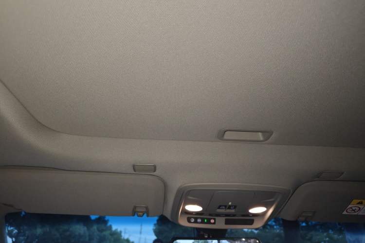 Used Cadillac ATS-L 2017 28T Fashion Edition Headliner