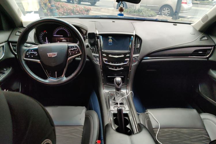 Used Cadillac ATS-L 2017 28T Tech Edition Center Console