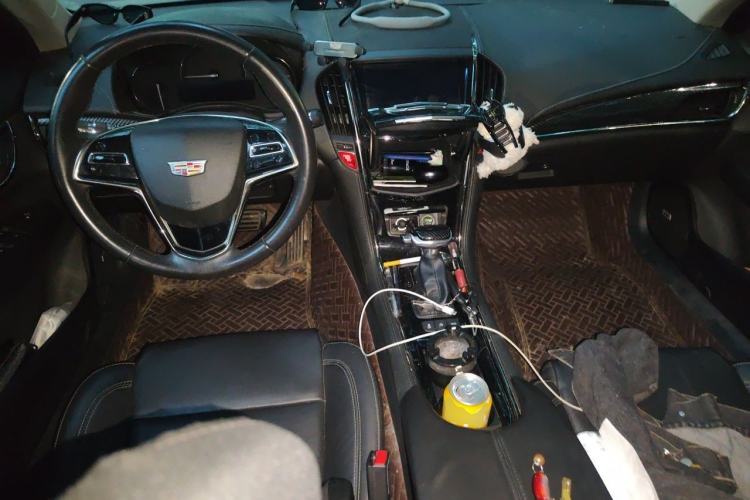 Used Cadillac ATS-L 2017 28T Fashion Edition Center Console