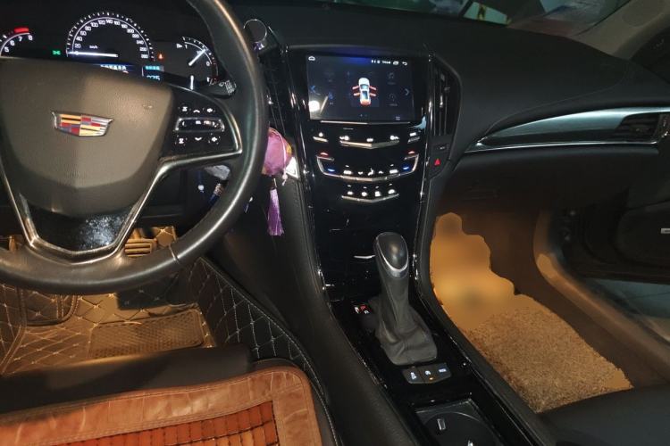 Used Cadillac ATS-L 2017 28T Tech Edition Center Console