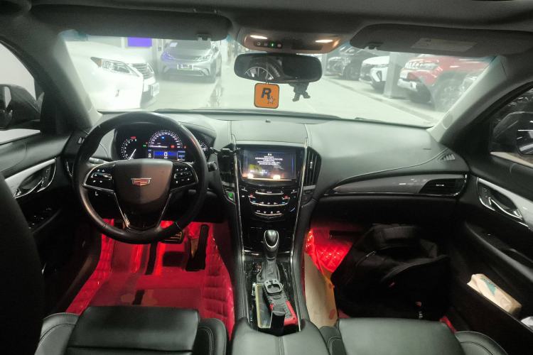 Used Cadillac ATS-L 2017 28T Fashion Edition Center Console