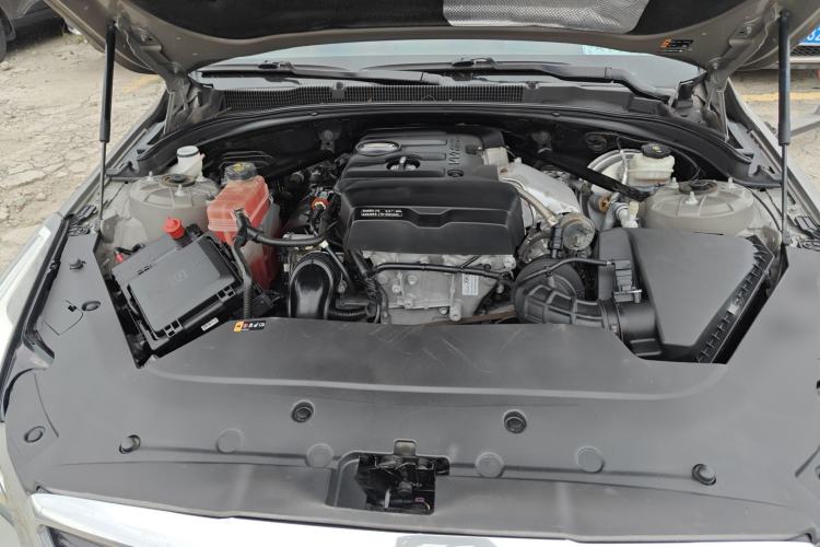Used Cadillac ATS-L 2017 28T Tech Edition Engine Bay