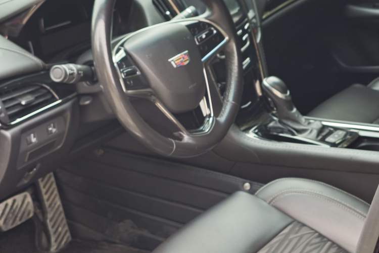 Used Cadillac ATS-L 2017 28T Tech Edition Interior 2