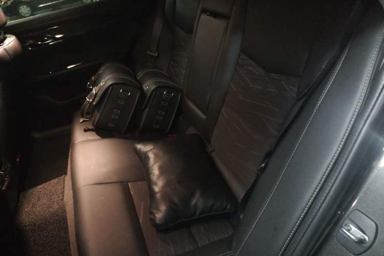 Used Cadillac ATS-L 2017 28T Tech Edition Left Rear Seat