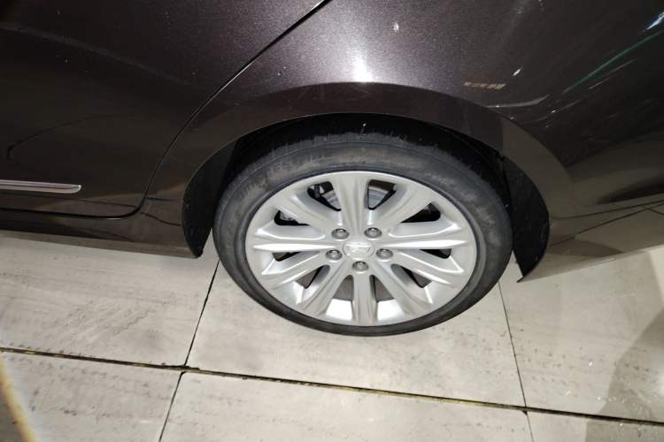 Used Cadillac ATS-L 2017 28T Fashion Edition Left Rear Wheel Hub