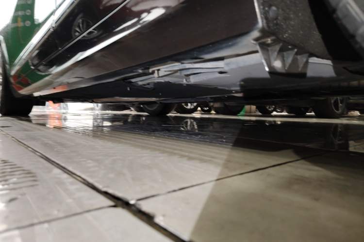 Used Cadillac ATS-L 2017 28T Fashion Edition Left Side Sill
