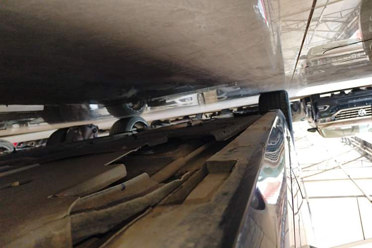 Used Cadillac ATS-L 2017 28T Tech Edition Left Side Sill