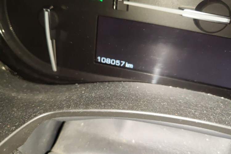 Used Cadillac ATS-L 2017 28T Fashion Edition Odometer Close Up