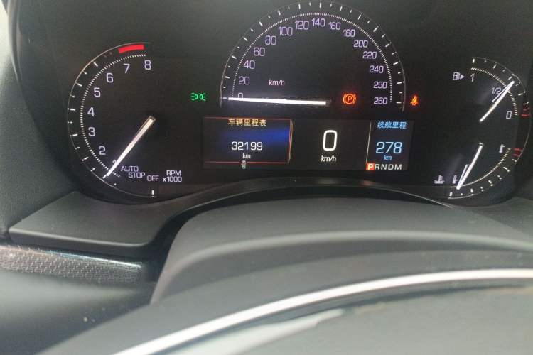 Used Cadillac ATS-L 2017 28T Tech Edition Odometer Close Up