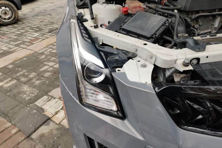 Used Cadillac ATS-L 2017 28T Tech Edition Right Front Headlight