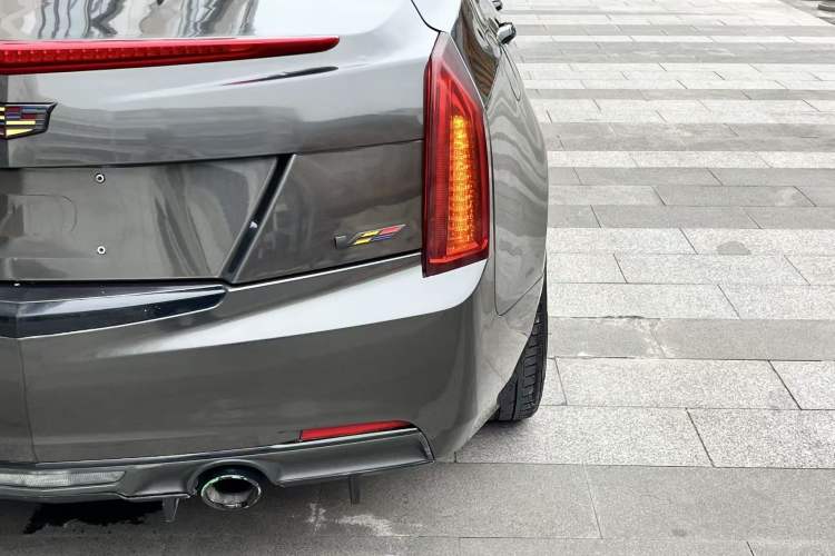 Used Cadillac ATS-L 2017 28T Tech Edition Right Rear Taillight