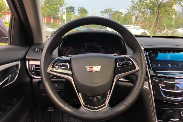 Used Cadillac ATS-L 2017 28T Fashion Edition Steering Wheel