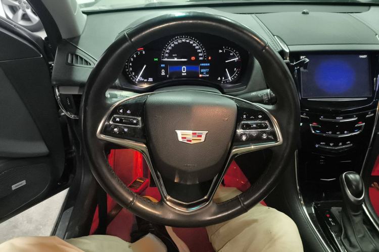 Used Cadillac ATS-L 2017 28T Fashion Edition Steering Wheel