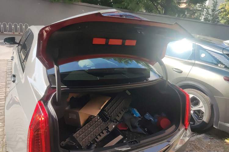 Used Cadillac ATS-L 2017 28T Fashion Edition Trunk