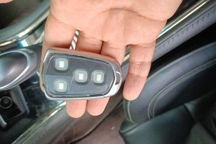 Used Cadillac ATS-L 2017 28T Fashion Edition Vehicle Key
