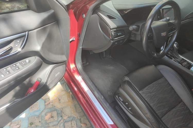 Used Cadillac ATS-L 2017 28T Tech Edition Driver Seat