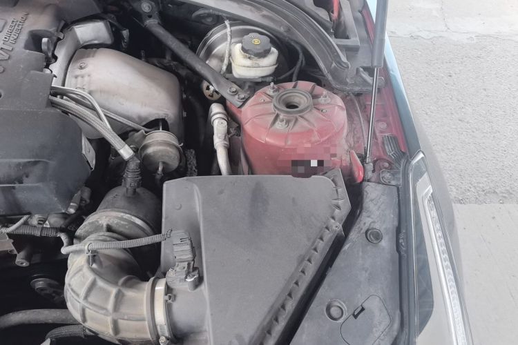 Used Cadillac ATS-L 2017 28T Tech Edition Engine Bay Left