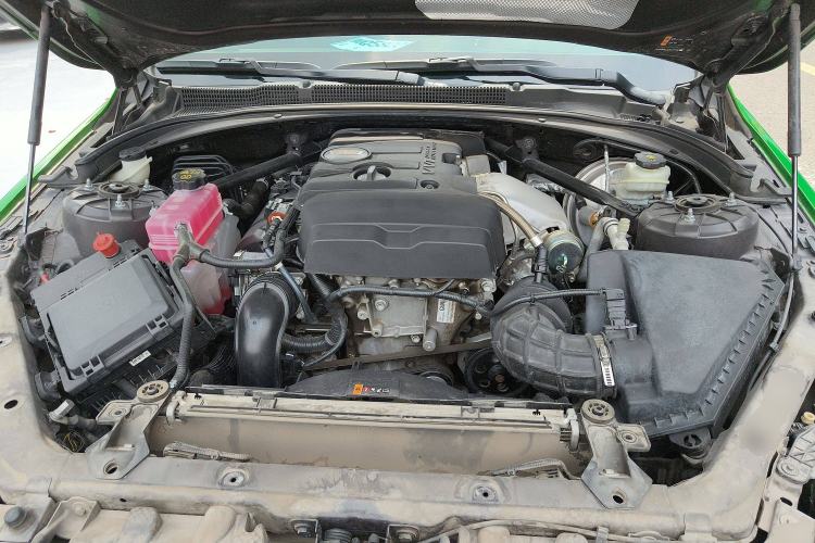 Used Cadillac ATS-L 2017 28T Tech Edition Engine Bay